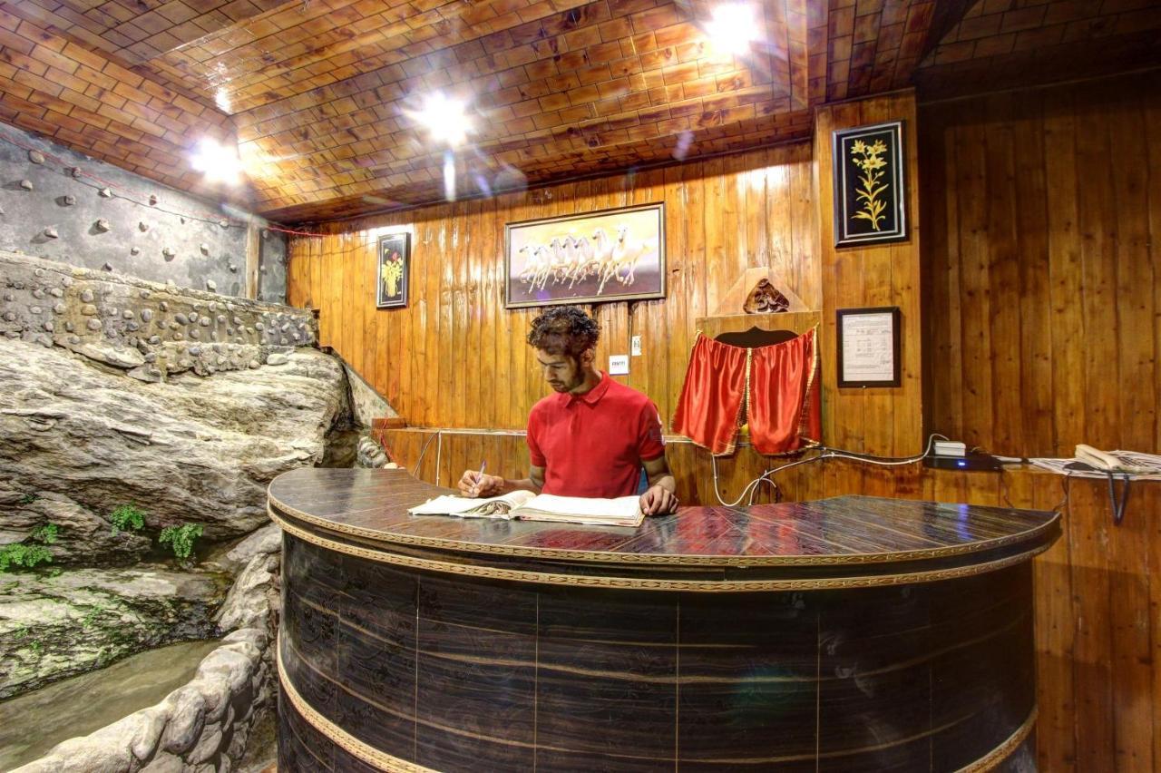 Capital O Shishamaati Hotel Kulu Kültér fotó