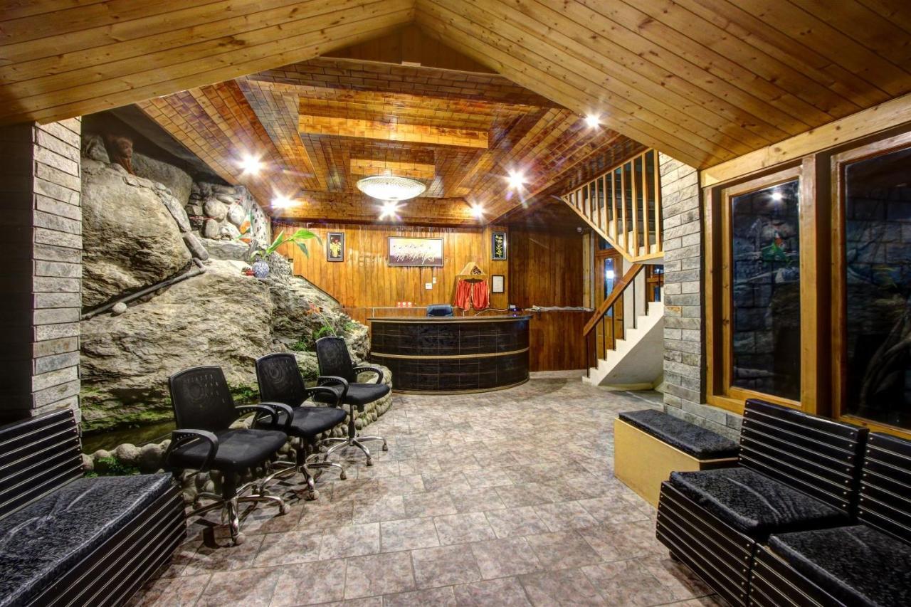 Capital O Shishamaati Hotel Kulu Kültér fotó